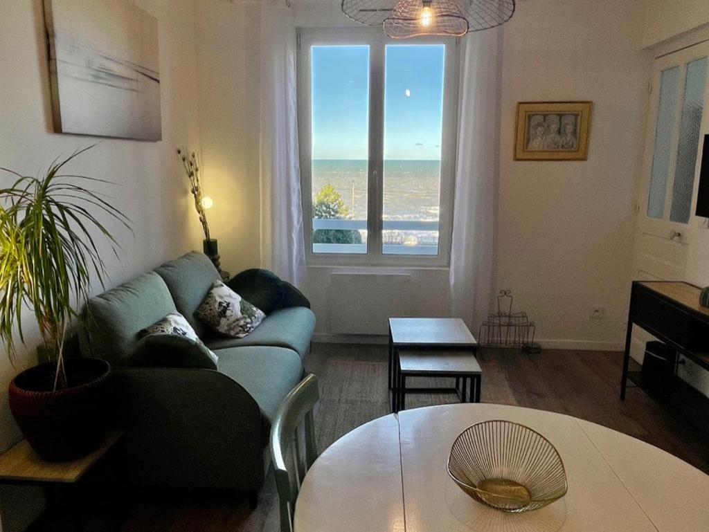 La Belle Etoile Apartment Ault Bagian luar foto